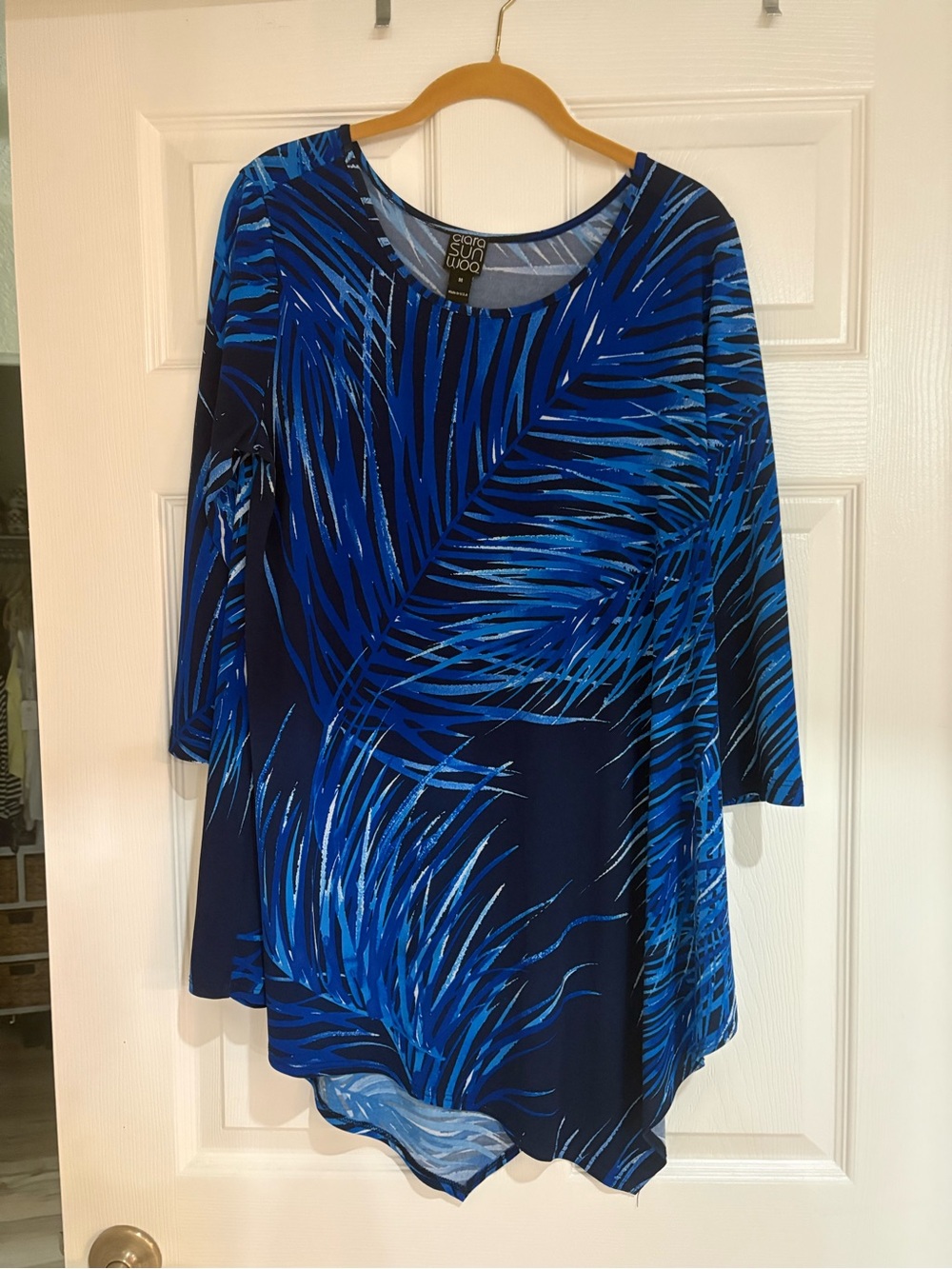 Clara Sun Woo Blue Palm-Print 3/4 Sleeve Tunic Top — Medium